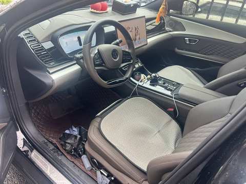BYD Han EV photo 2