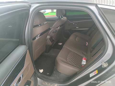 BYD Han EV photo 3