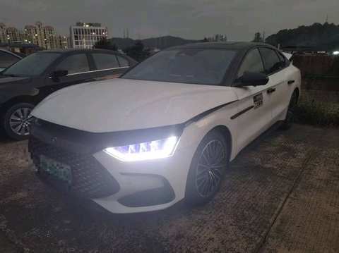 BYD Han EV