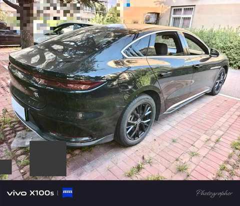 BYD Han EV photo 2