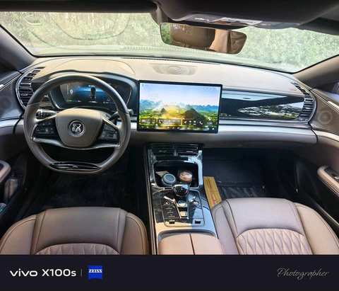 BYD Han EV photo 3
