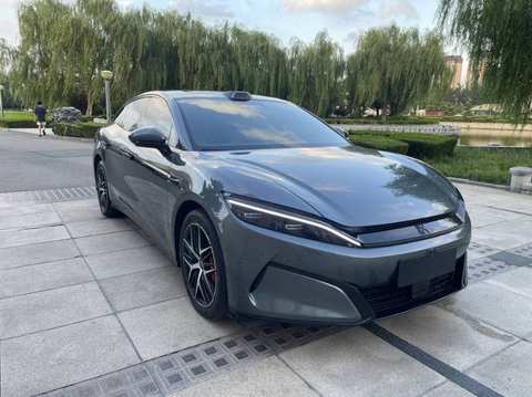 BYD Han EV photo 3