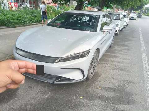 BYD Han EV photo 1
