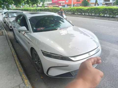 BYD Han EV photo 3