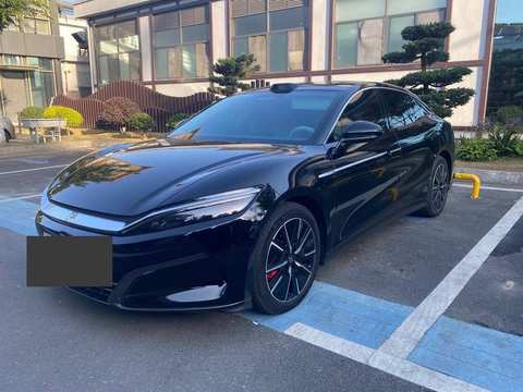 BYD Han EV
