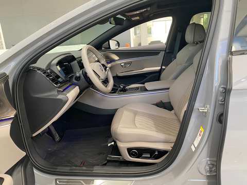 Фото BYD Han EV — 2