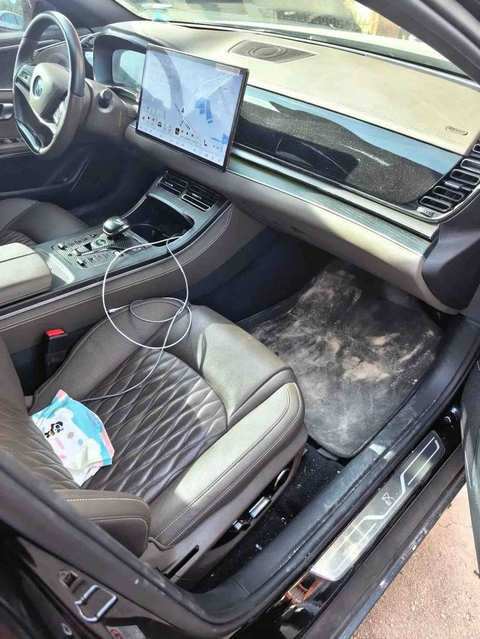 BYD Han EV photo 3