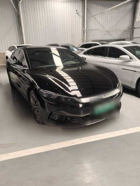 BYD Han EV photo 3