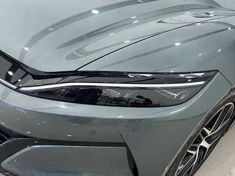 BYD Han EV photo 3