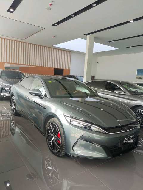 BYD Han EV photo 3