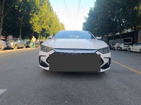 BYD Han EV photo 3