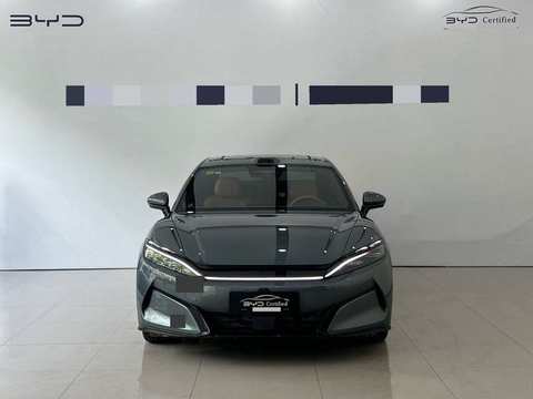 BYD Han EV photo 2