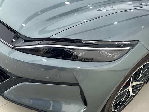 BYD Han EV photo 3
