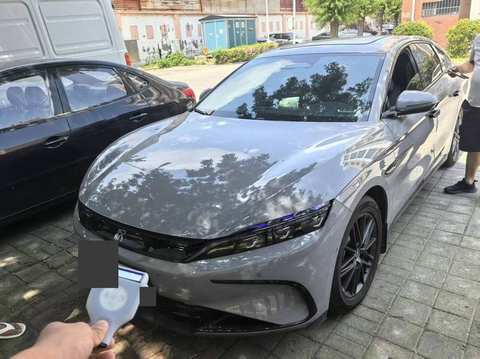 BYD Han EV