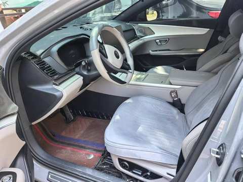 BYD Han EV photo 3