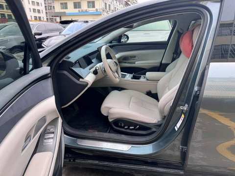 BYD Han EV photo 2