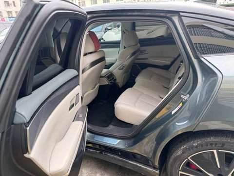 BYD Han EV photo 3