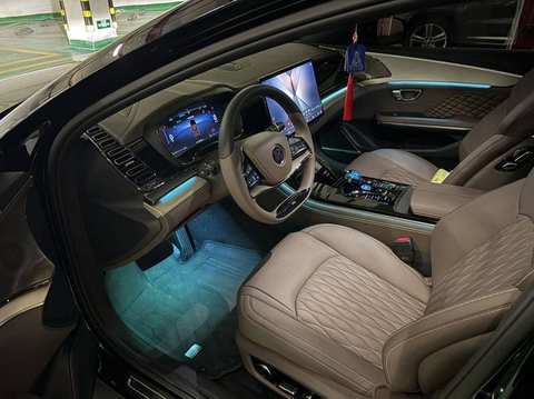 BYD Han EV photo 2