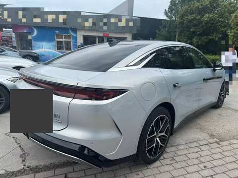 BYD Han EV photo 2