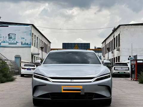 BYD Han EV photo 2