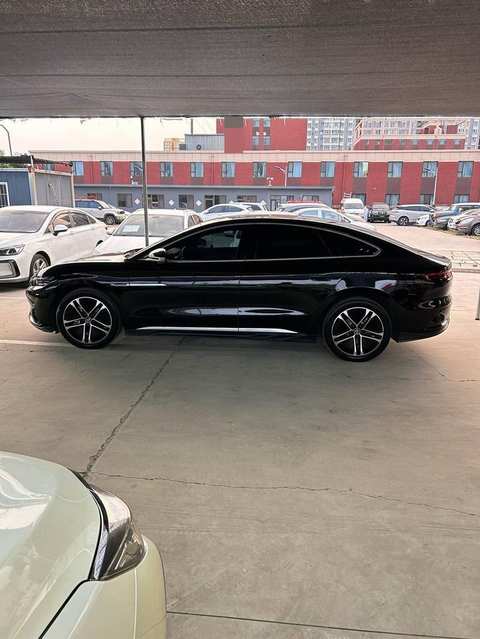 BYD Han EV photo 3