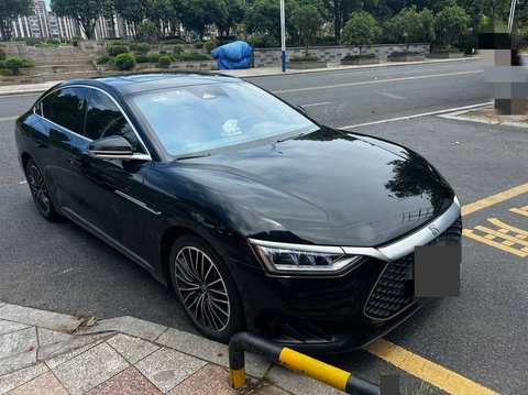 BYD Han EV photo 2