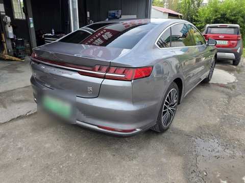 BYD Han EV photo 3