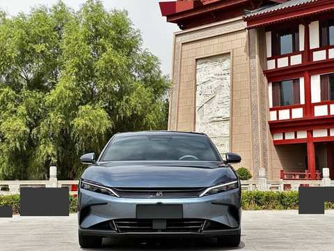 BYD Han EV photo 2
