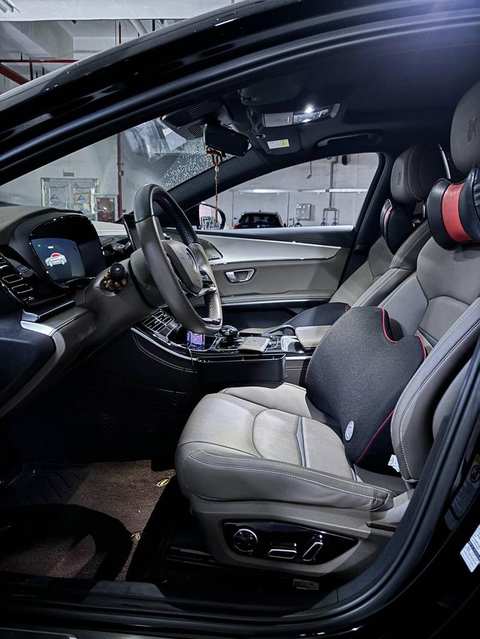 BYD Han EV photo 3