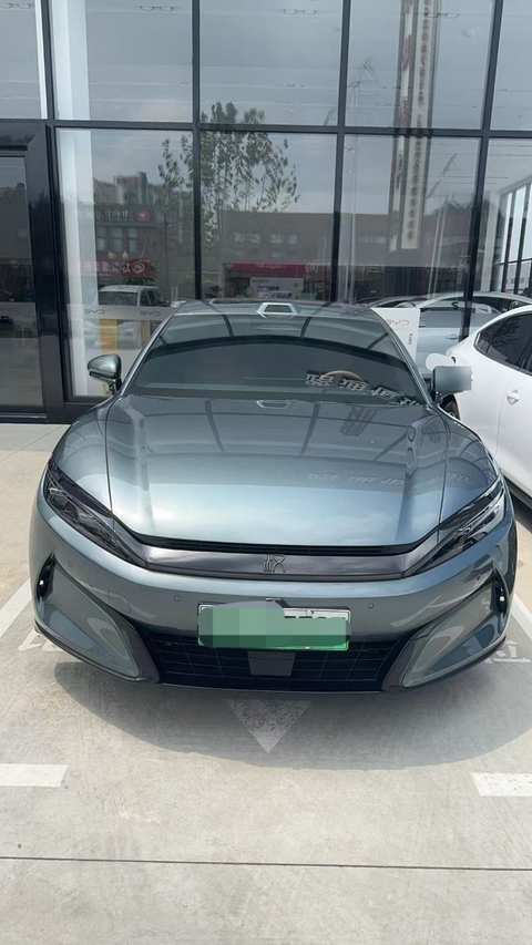 BYD Han EV photo 3