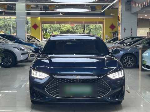 BYD Han EV photo 2
