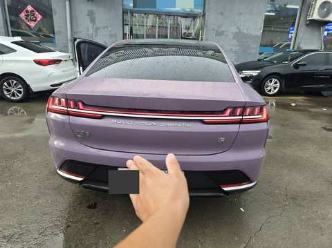 BYD Han EV photo 2
