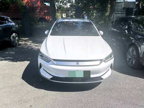 BYD Qin PLUS EV foto 2