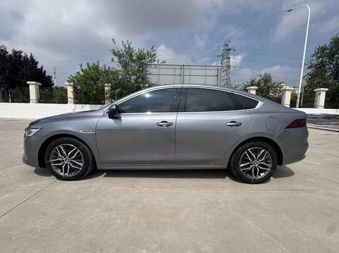BYD Qin PLUS EV photo 3