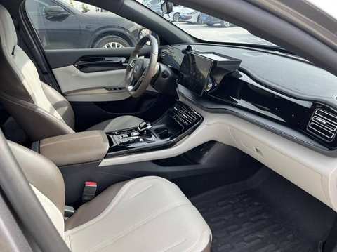 BYD Qin PLUS EV photo 2