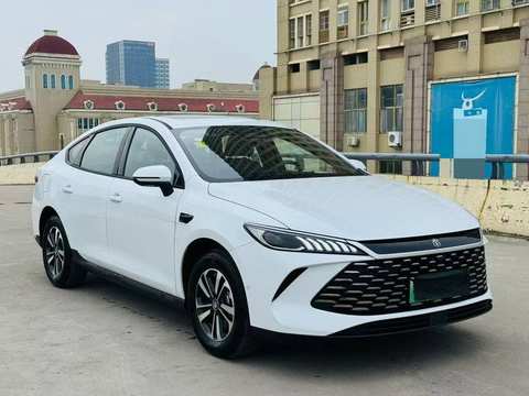 BYD Qin PLUS EV photo 3