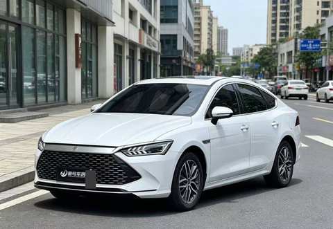 BYD Qin PLUS EV photo 1