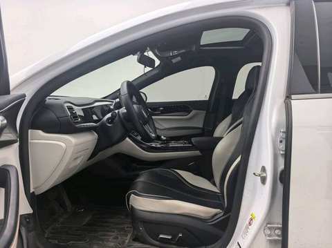 BYD Qin PLUS EV photo 3