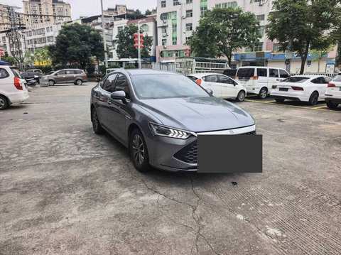 BYD Qin PLUS EV photo 3