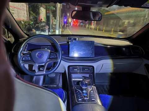 BYD Qin PLUS EV photo 2