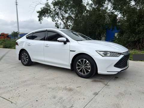 BYD Qin PLUS EV photo 2