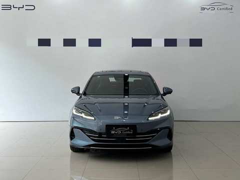 BYD Seal photo 2