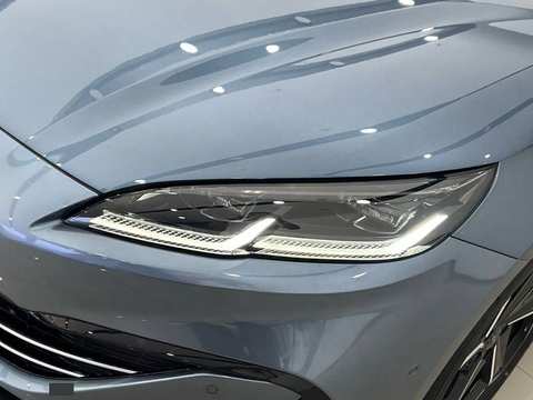 BYD Seal photo 3