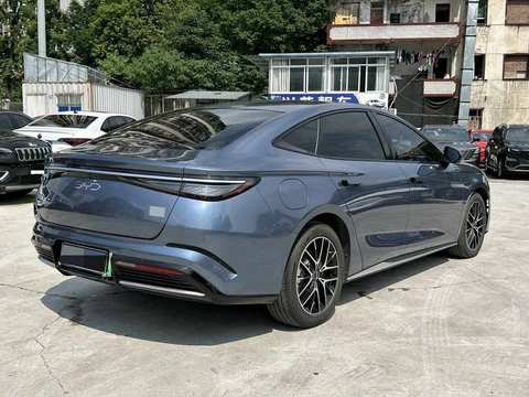 BYD Seal foto 3