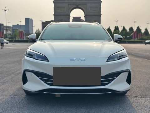 BYD Seal foto 2