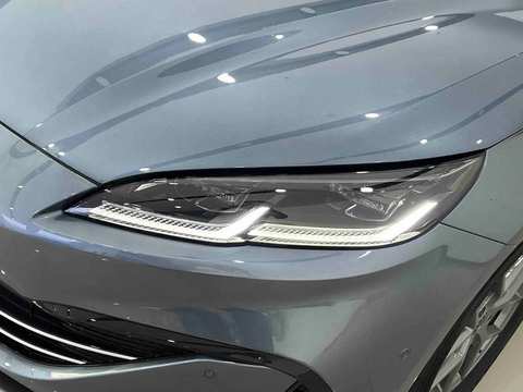 BYD Seal photo 3