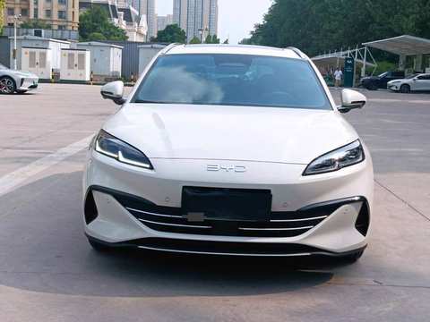 BYD Seal photo 2