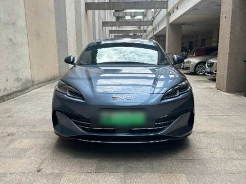 BYD Seal photo 2