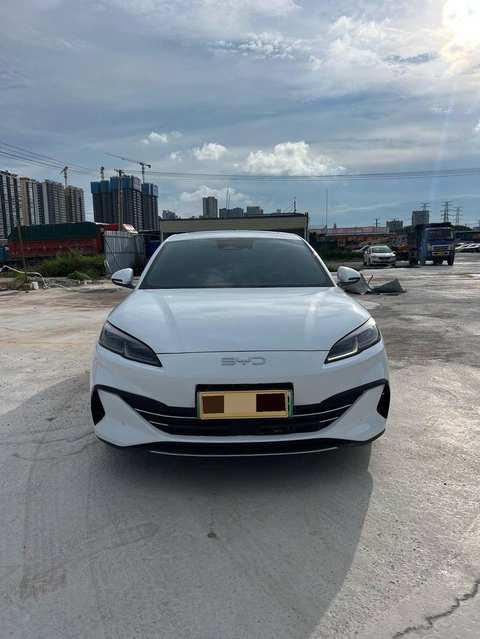 BYD Seal photo 2