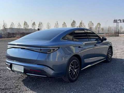 BYD Seal photo 2